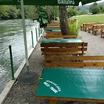 Camp Vrbas Rekavice
