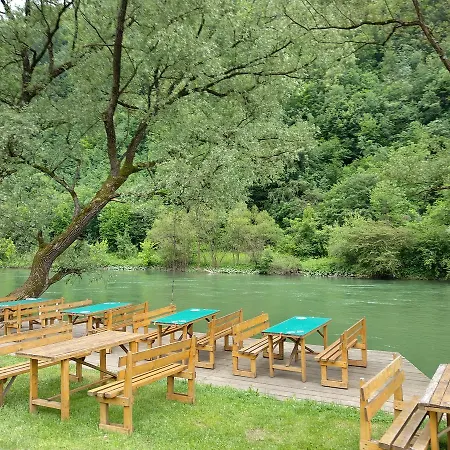 Camp Vrbas * Rekavice