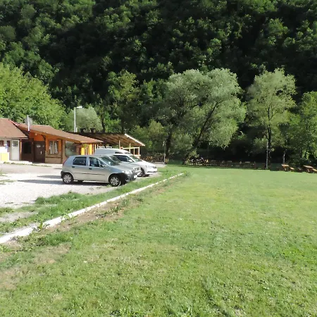 Camp Vrbas * Rekavice